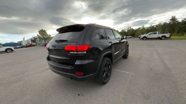 Thumbnail: 2019 Jeep Grand Cherokee - 9