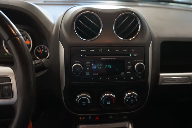 Thumbnail: 2015 Jeep Compass - 23