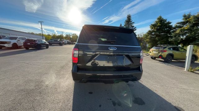 Thumbnail: 2019 Ford Expedition - 8