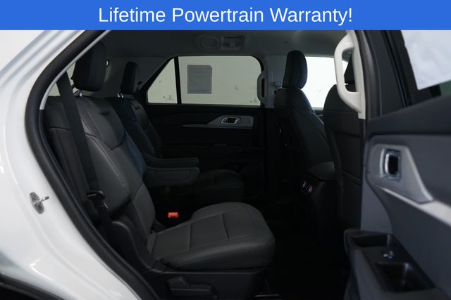 Thumbnail: 2026 Ford Explorer - 34