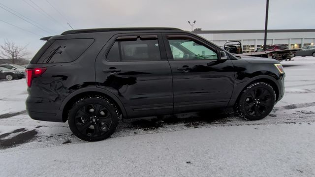 Thumbnail: 2019 Ford Explorer - 10