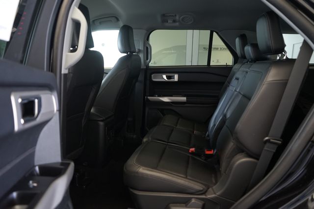 Thumbnail: 2023 Ford Explorer - 30