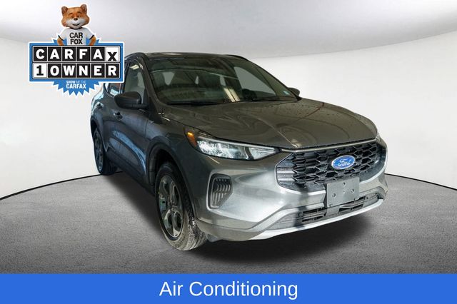 Thumbnail: 2025 Ford Escape - 18
