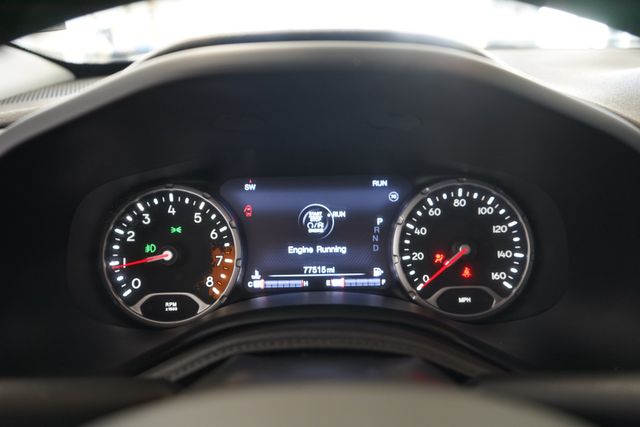 Thumbnail: 2016 Jeep Renegade - 22