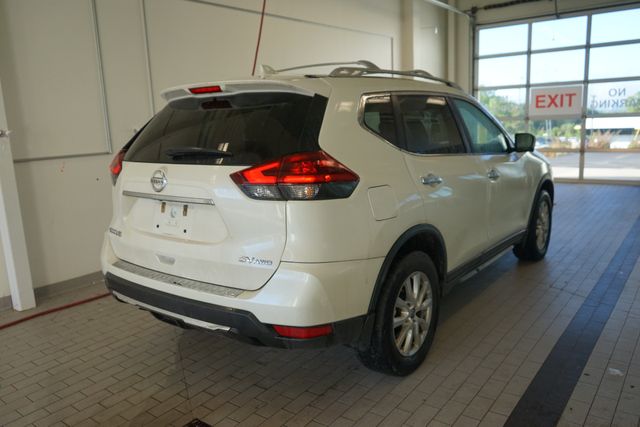 Thumbnail: 2018 Nissan Rogue - 14