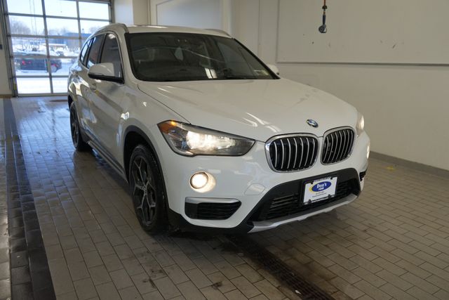 Thumbnail: 2018 BMW X1 - 16