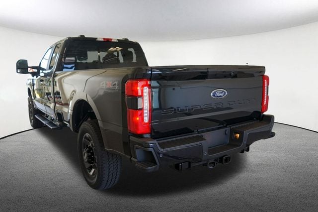 2024 Ford F-250 XL 11