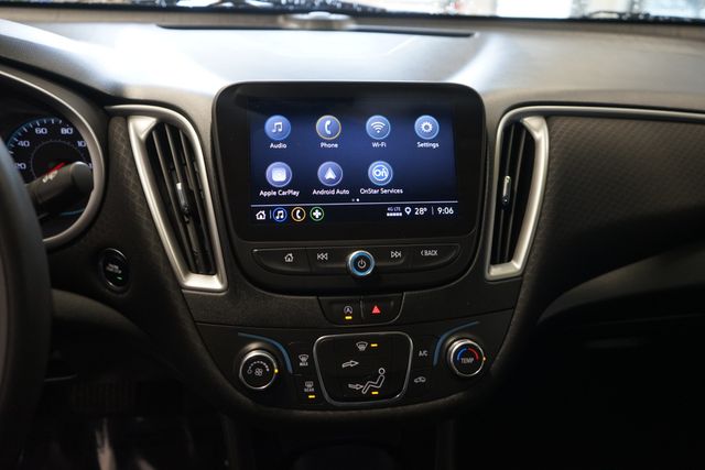 Thumbnail: 2021 Chevrolet Malibu - 23