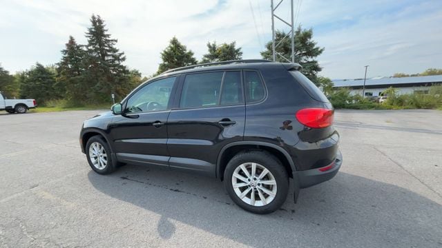 Thumbnail: 2015 Volkswagen Tiguan - 7