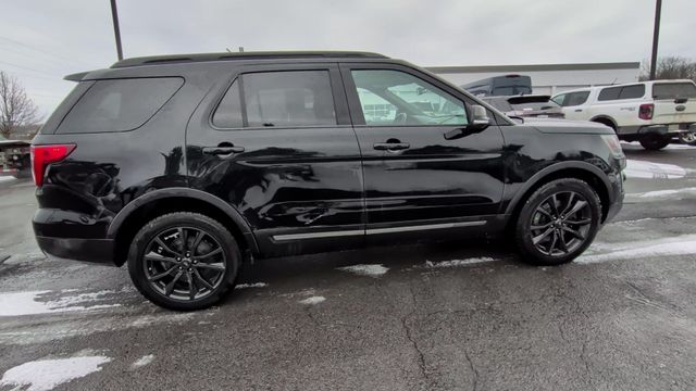 Thumbnail: 2017 Ford Explorer - 10
