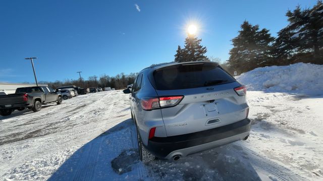 Thumbnail: 2022 Ford Escape - 8