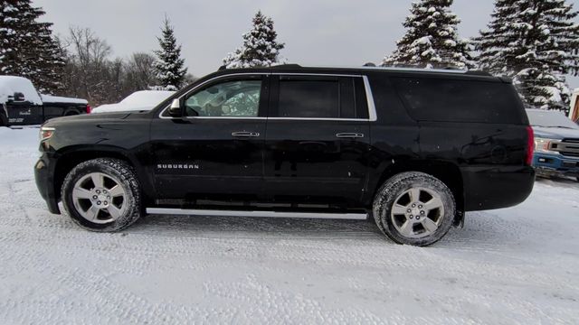 Thumbnail: 2017 Chevrolet Suburban - 6