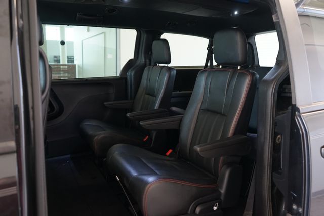 2019 Dodge Grand Caravan GT 25