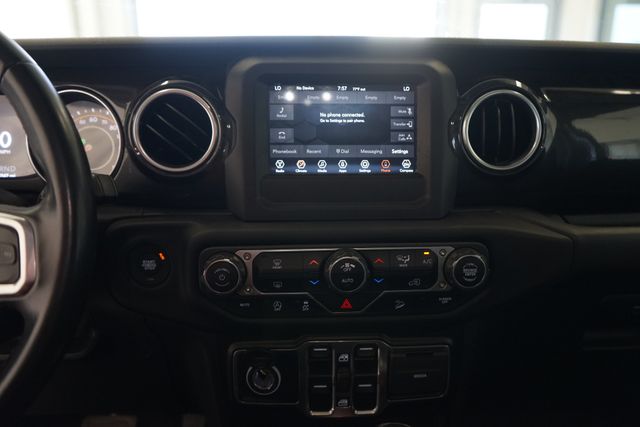 Thumbnail: 2020 Jeep Wrangler - 20
