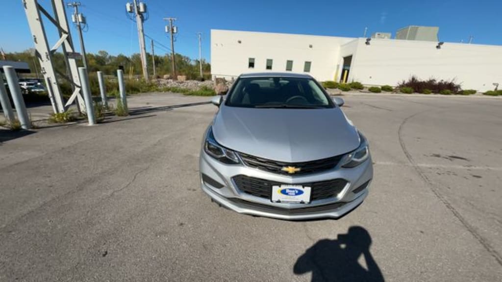 Used 2018 Chevrolet Cruze LT Sedan