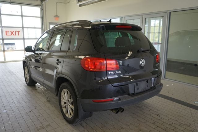 Thumbnail: 2015 Volkswagen Tiguan - 11