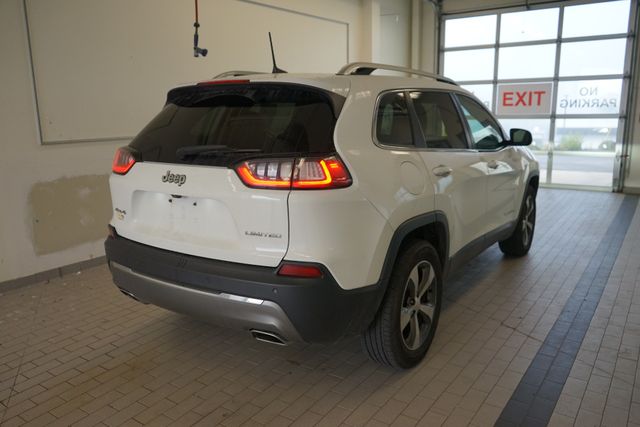 Thumbnail: 2020 Jeep Cherokee - 13