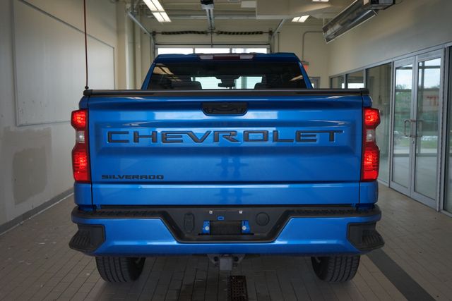 Thumbnail: 2022 Chevrolet Silverado 1500 - 12