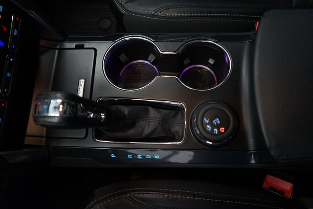 Thumbnail: 2017 Ford Explorer - 24