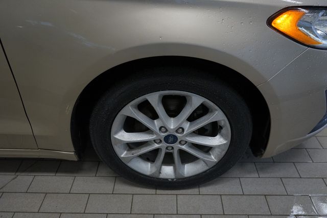 Thumbnail: 2019 Ford Fusion - 16