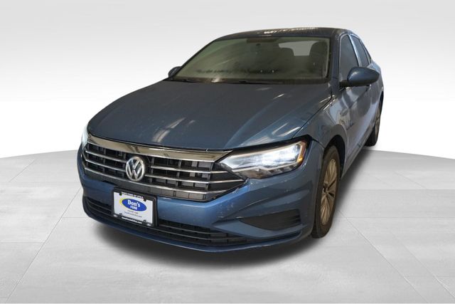 Thumbnail: 2019 Volkswagen Jetta - 1