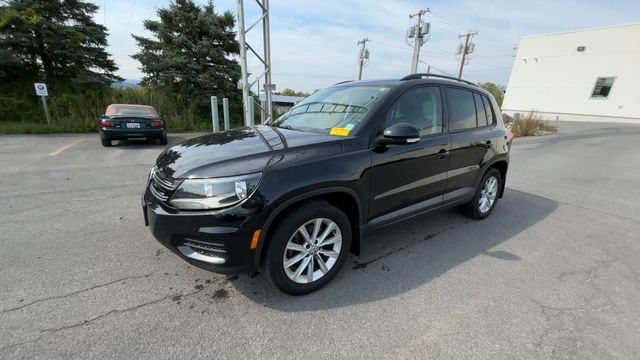 Thumbnail: 2015 Volkswagen Tiguan - 5