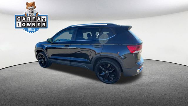 Thumbnail: 2023 Volkswagen Taos - 6