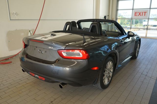 Thumbnail: 2019 Fiat 124 Spider - 14