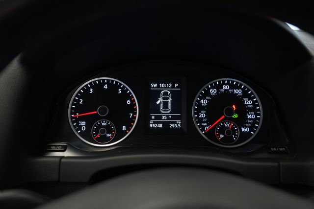 Thumbnail: 2017 Volkswagen Tiguan - 23