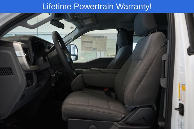 Thumbnail: 2026 Ford F-250 - 21