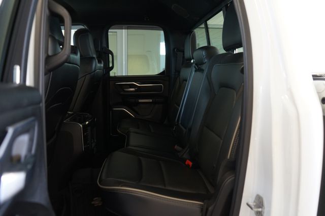 Thumbnail: 2019 RAM 1500 - 32