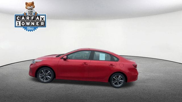 Thumbnail: 2023 Kia Forte - 6