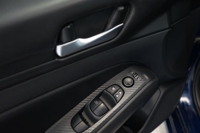 Thumbnail: 2021 Nissan Altima - 19