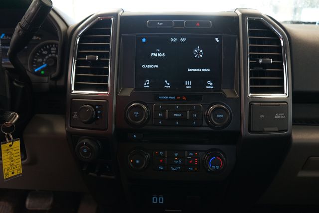 2016 Ford F-150 XLT 23