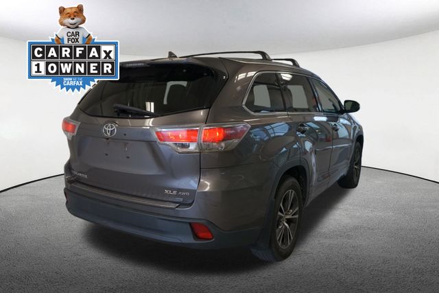 Thumbnail: 2016 Toyota Highlander - 13