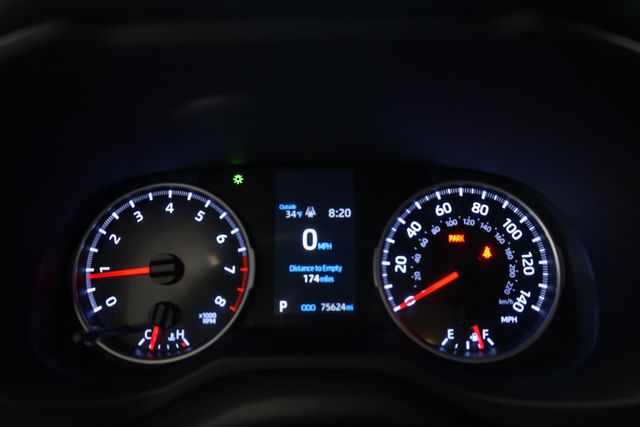 Thumbnail: 2021 Toyota RAV4 - 20