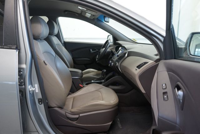 Thumbnail: 2015 Hyundai Tucson - 32