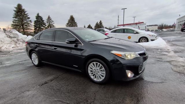 Thumbnail: 2015 Toyota Avalon - 2
