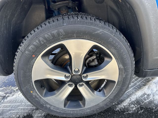 Thumbnail: 2018 Jeep Compass - 17