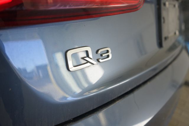 Thumbnail: 2016 Audi Q3 - 13
