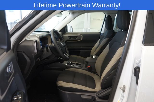 Thumbnail: 2025 Ford Bronco Sport - 20