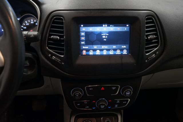 Thumbnail: 2018 Jeep Compass - 22