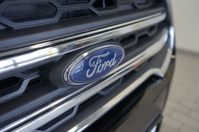 Thumbnail: 2022 Ford EcoSport - 18