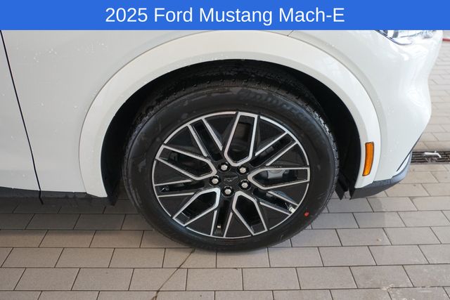 Thumbnail: 2025 Ford Mustang Mach-E - 15