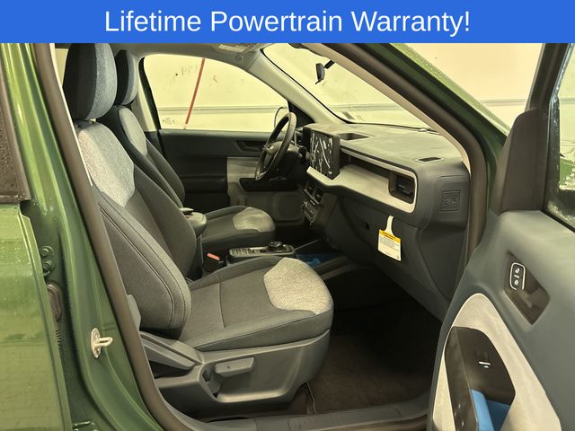 Thumbnail: 2025 Ford Maverick - 24