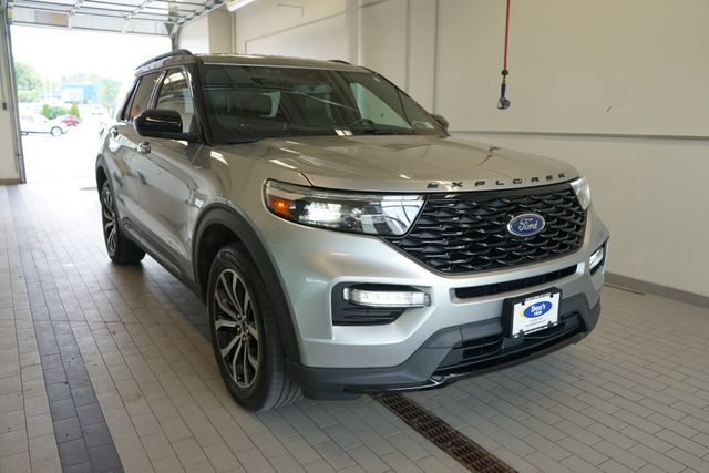Thumbnail: 2022 Ford Explorer - 16