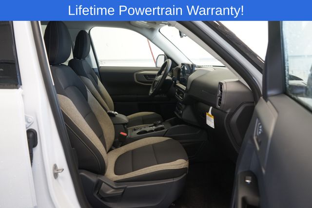 Thumbnail: 2025 Ford Bronco Sport - 32