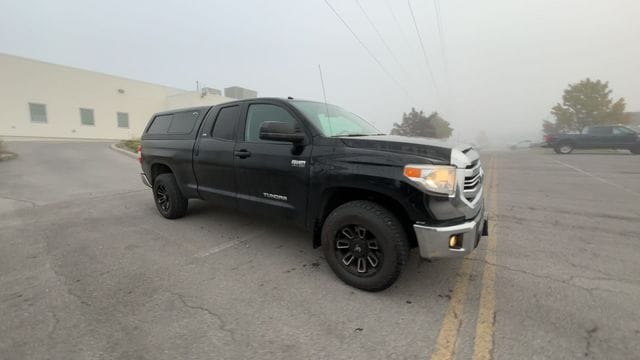 Thumbnail: 2017 Toyota Tundra - 2