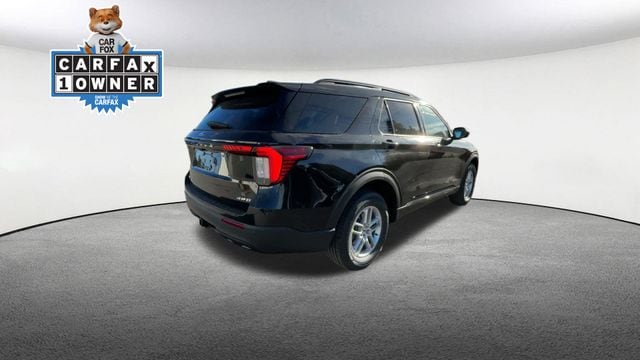 Thumbnail: 2026 Ford Explorer - 9