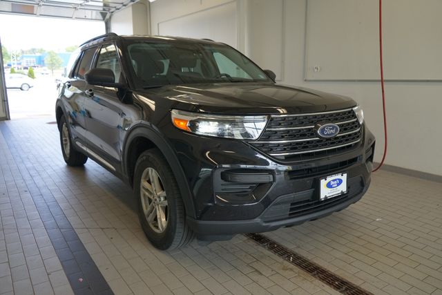 Thumbnail: 2022 Ford Explorer - 16